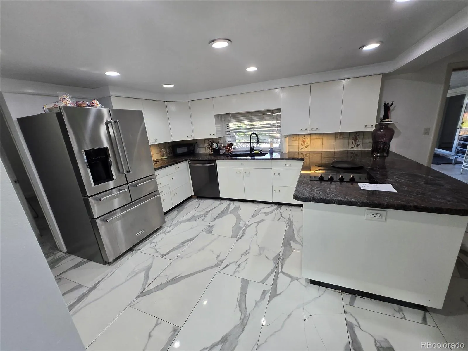 3040 Oak Street Lakewood CO 80215 MLS #REC5953782 04282026043405 1600 14