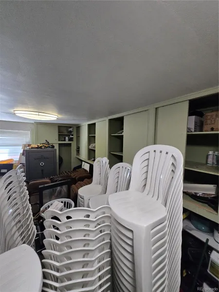 3040 Oak Street Lakewood CO 80215 MLS #REC5953782 04282026043405 800 19
