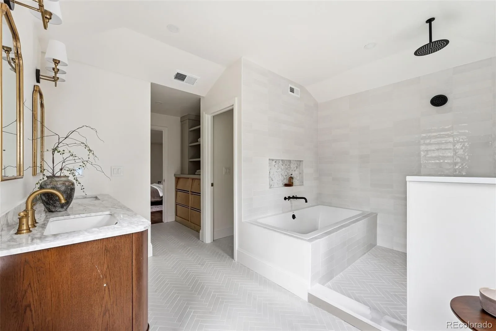 680 Albion Street Denver CO 80220 MLS #REC5954886 07102026011521 1600 23