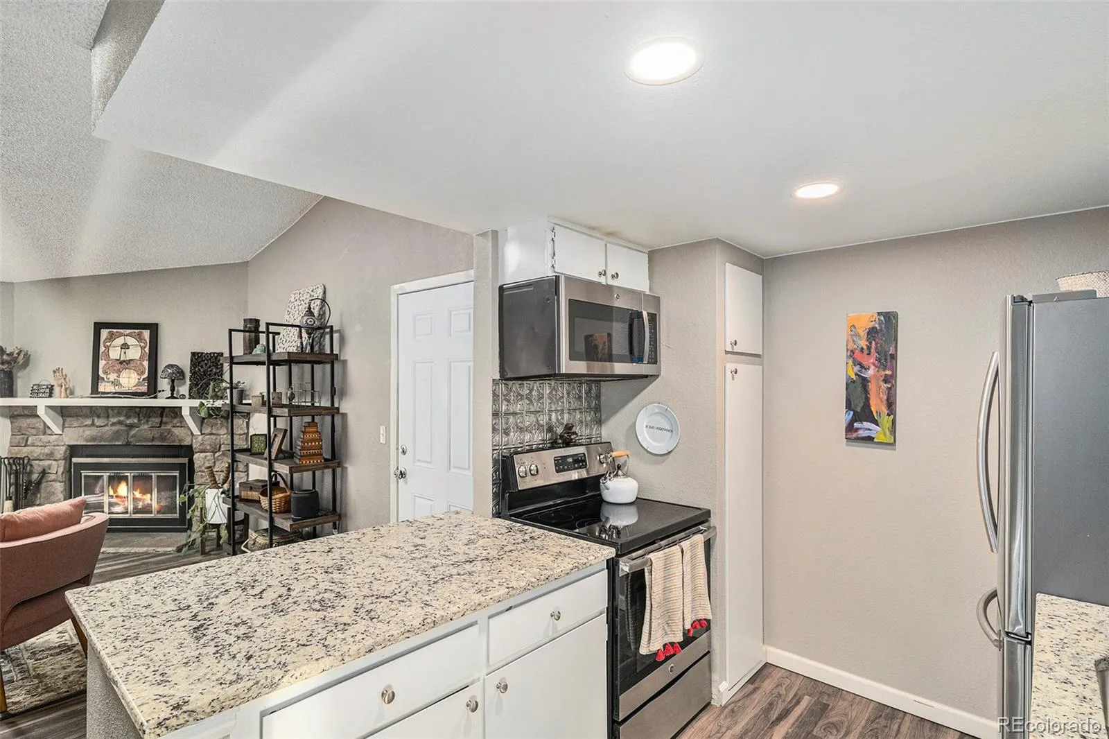 3484 S Eagle Street #201 Aurora CO 80014 MLS #REC5956320 04072026162328 1600 4