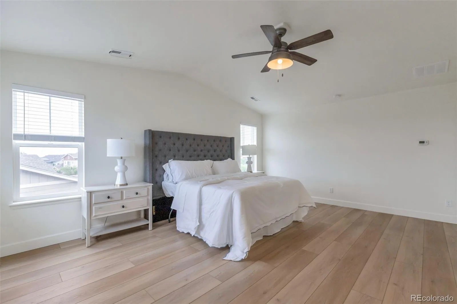7029 W Warren Avenue Denver CO 80227 MLS #REC5957481 06112026172021 1600 23