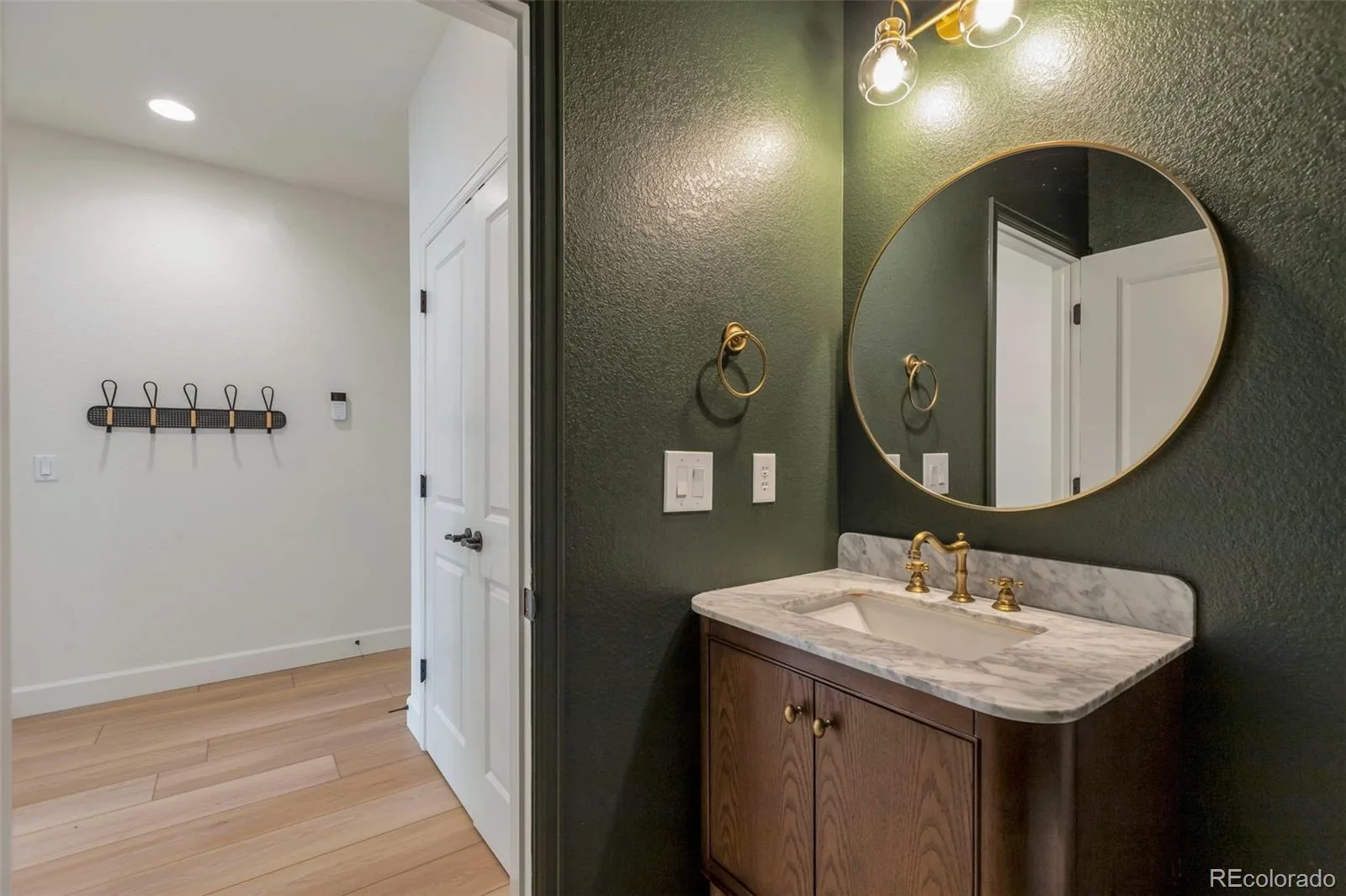 7029 W Warren Avenue Denver CO 80227 MLS #REC5957481 06112026172021 1600 35
