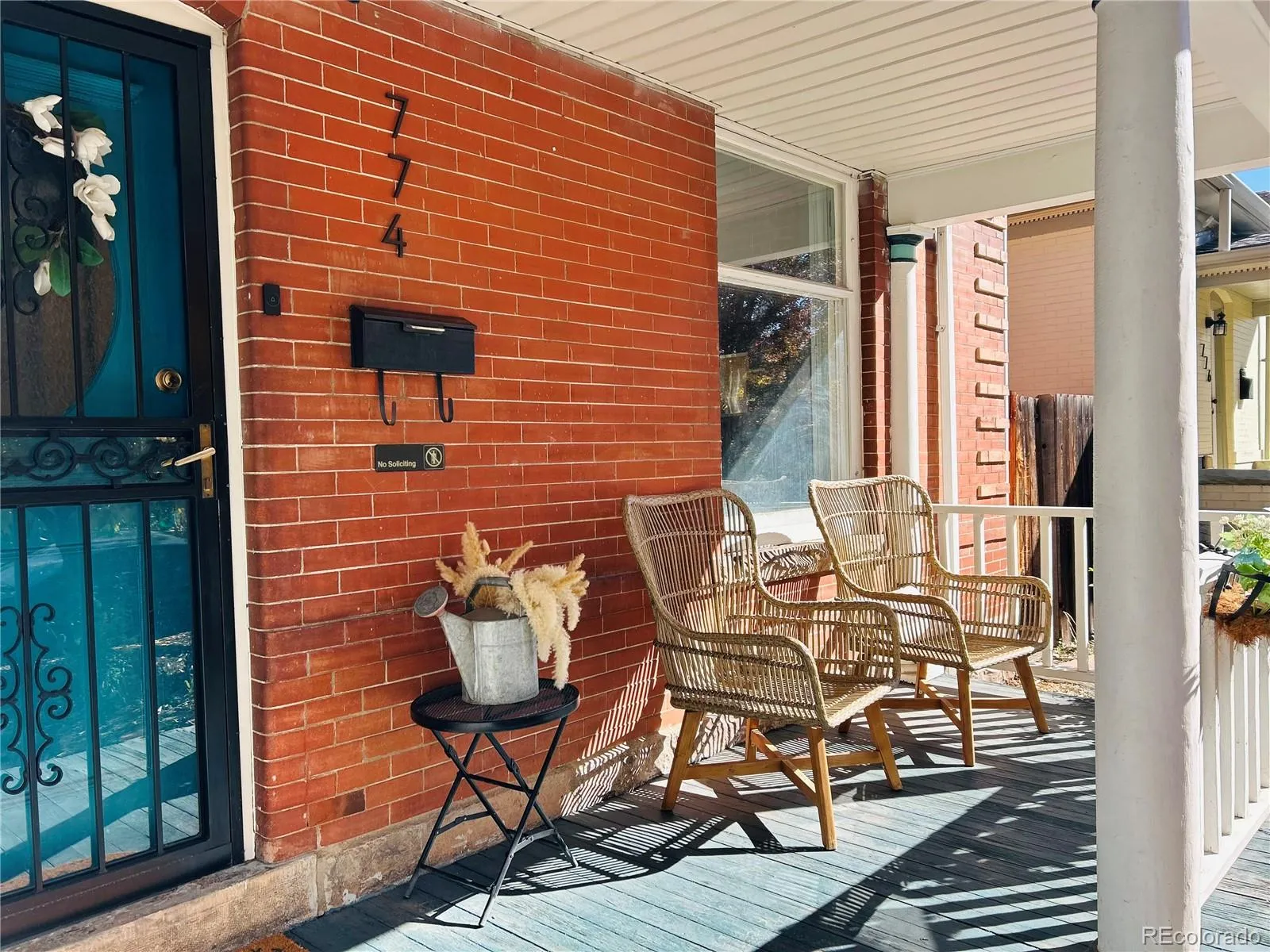 04082026230627 1600 0