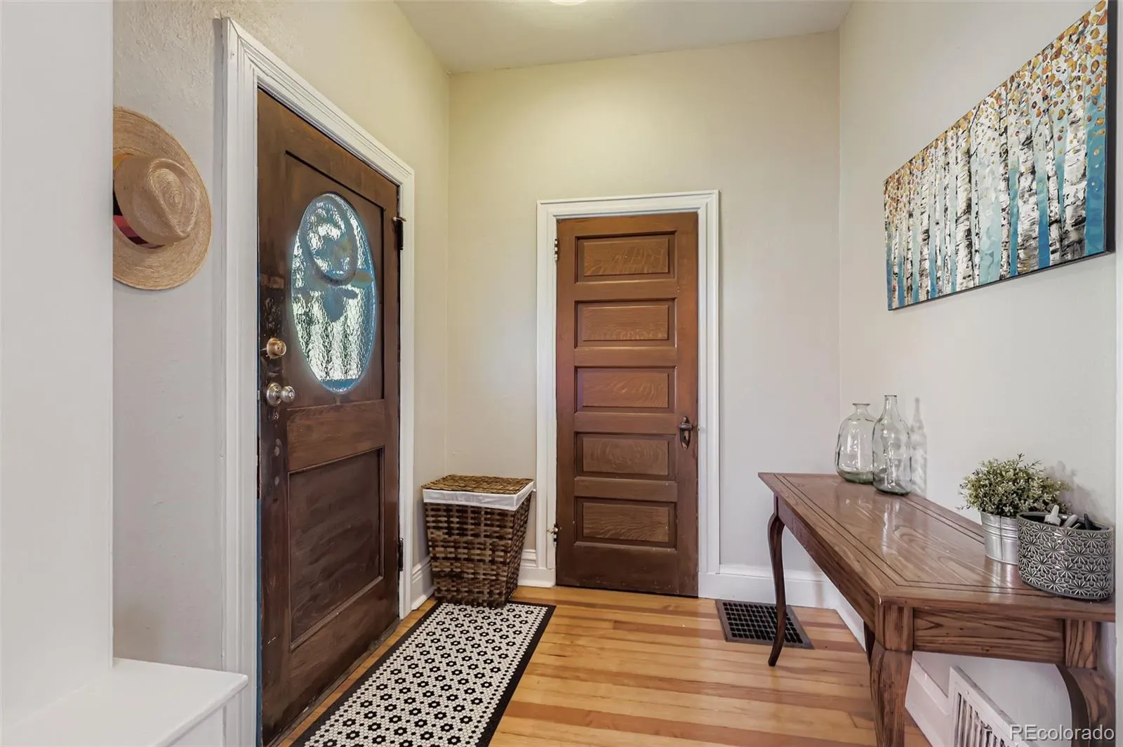 04082026230627 1600 3