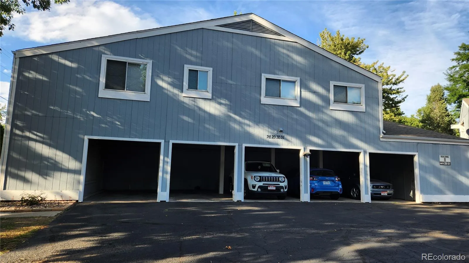 2557 S Dover Street #28 Lakewood CO 80227 | MLS #REC5958199 09222026112534 1600 25
