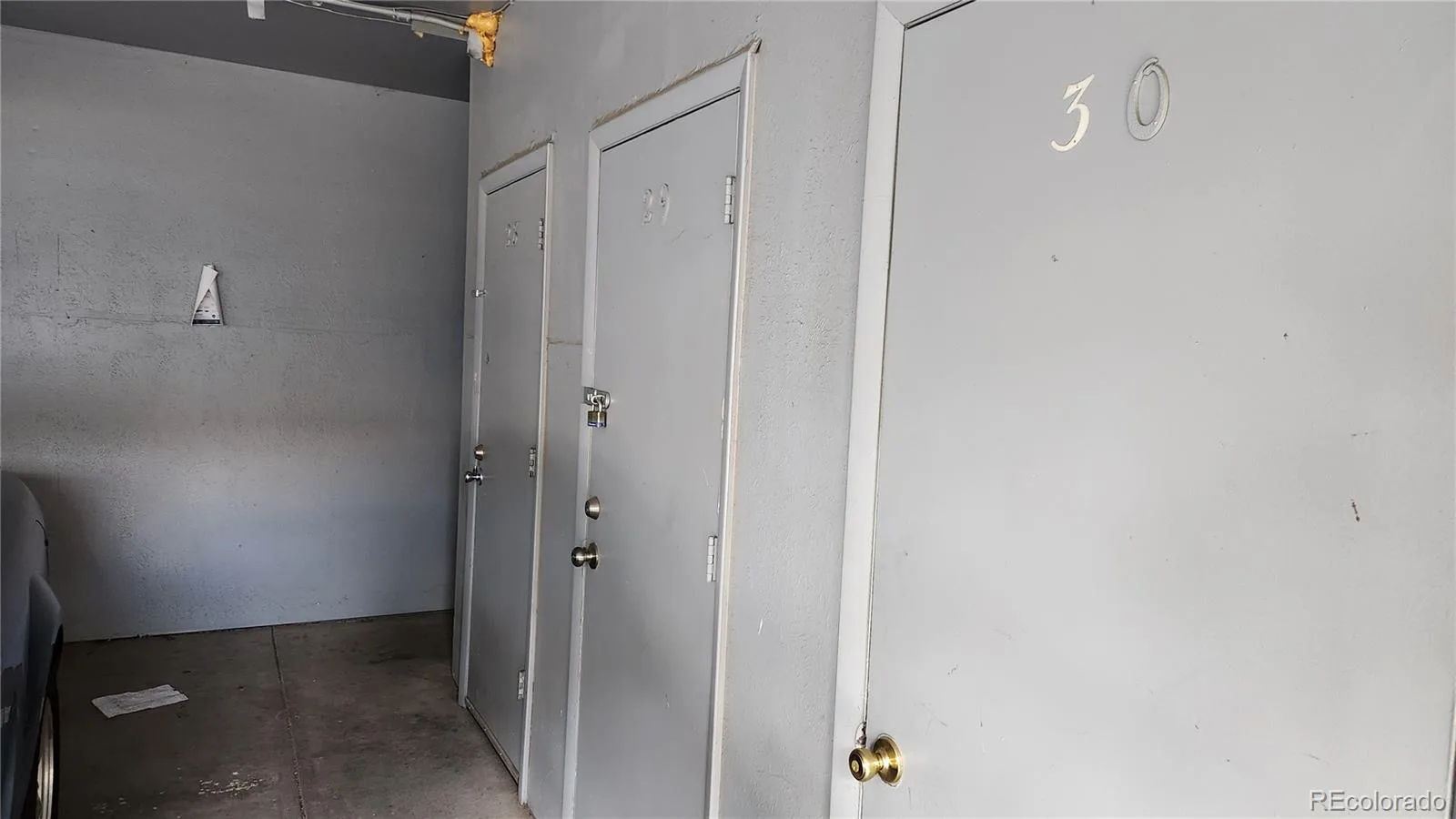 2557 S Dover Street #28 Lakewood CO 80227 | MLS #REC5958199 09222026112534 1600 26