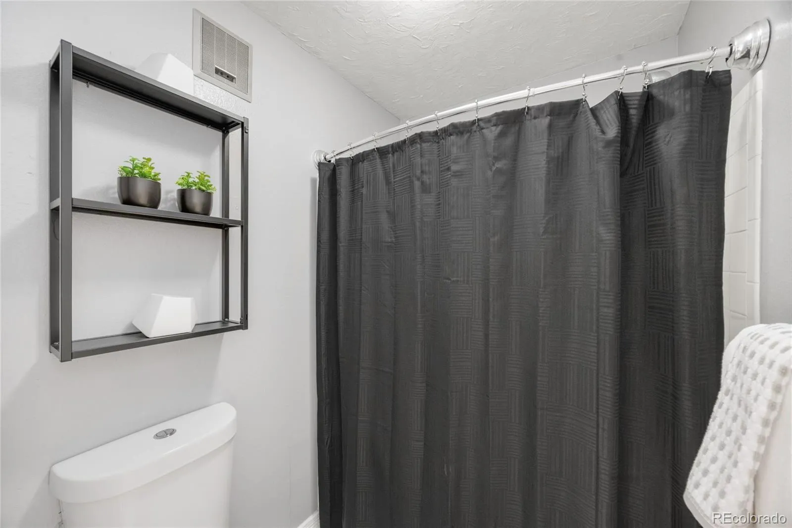 14469 E 1st Drive #A12 Aurora CO 80011 MLS #REC5959673 05272026040841 1600 34