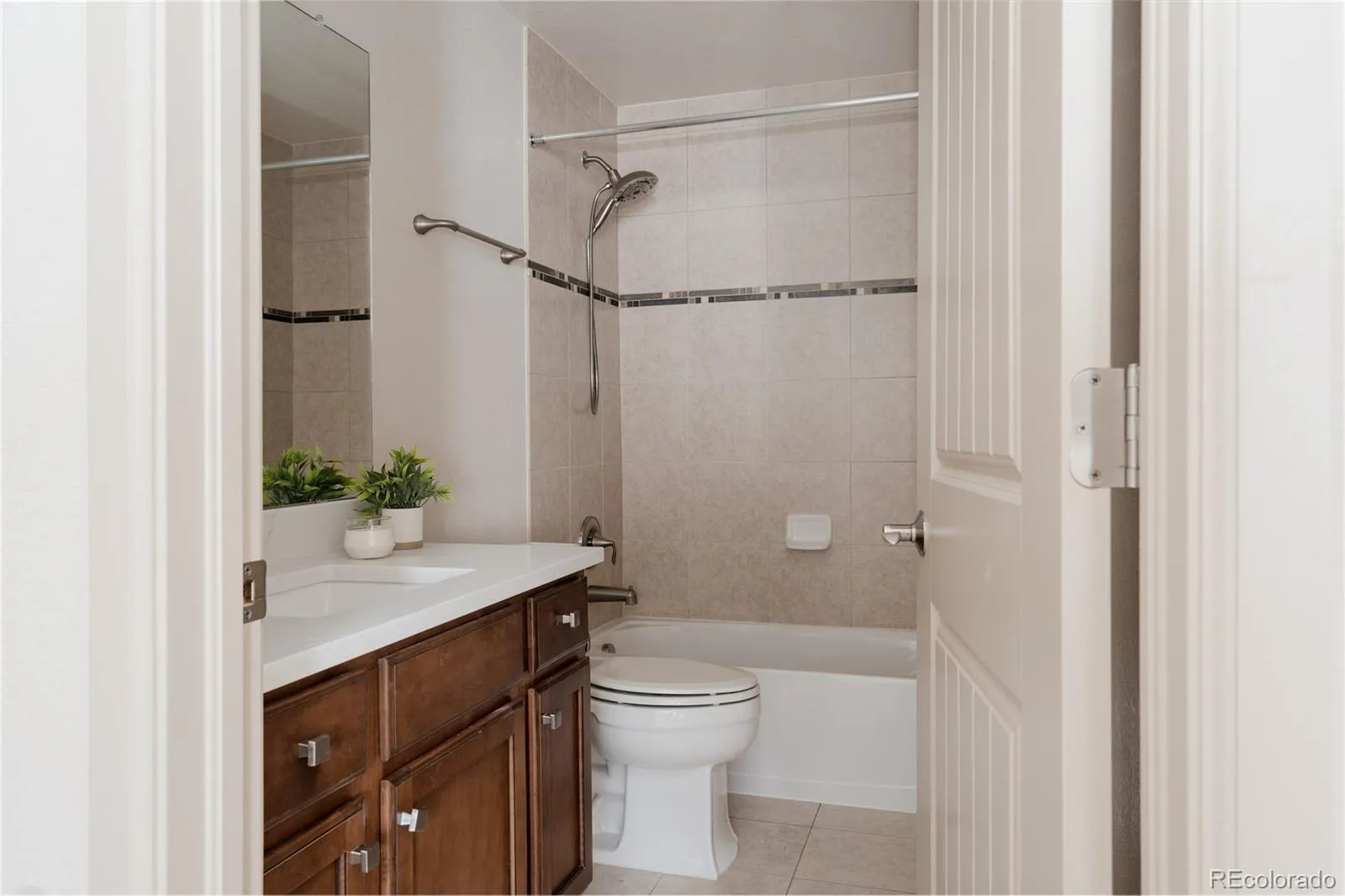 04072026235505 1600 39