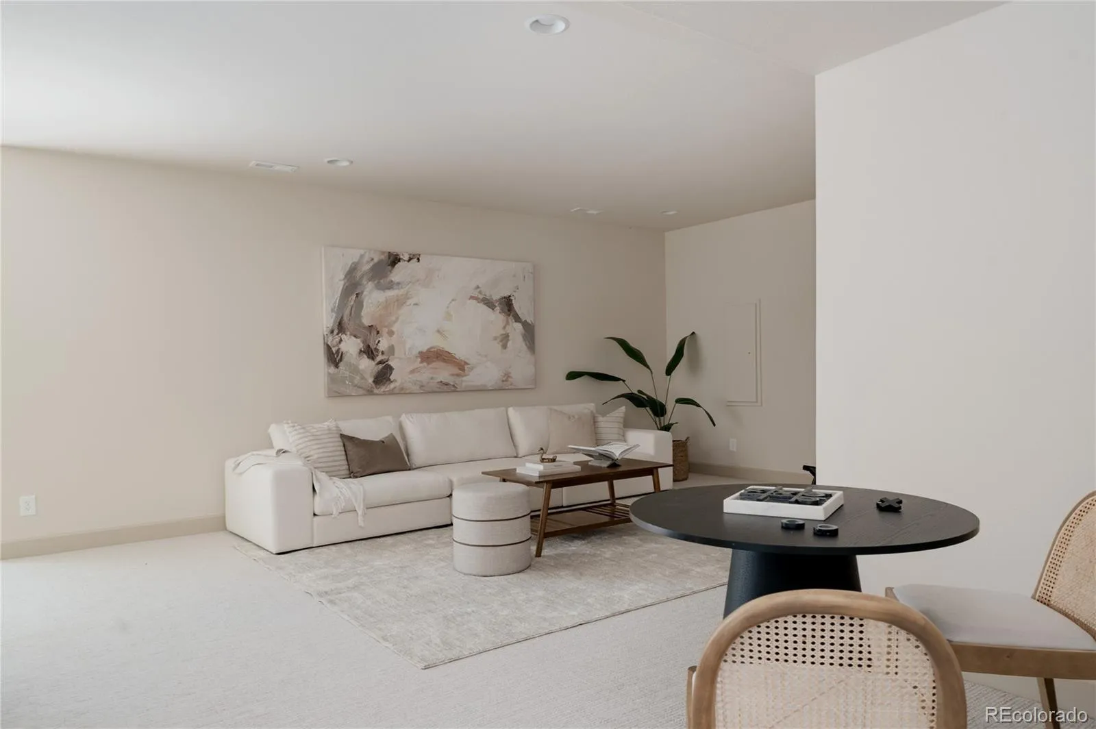 04072026235505 1600 40