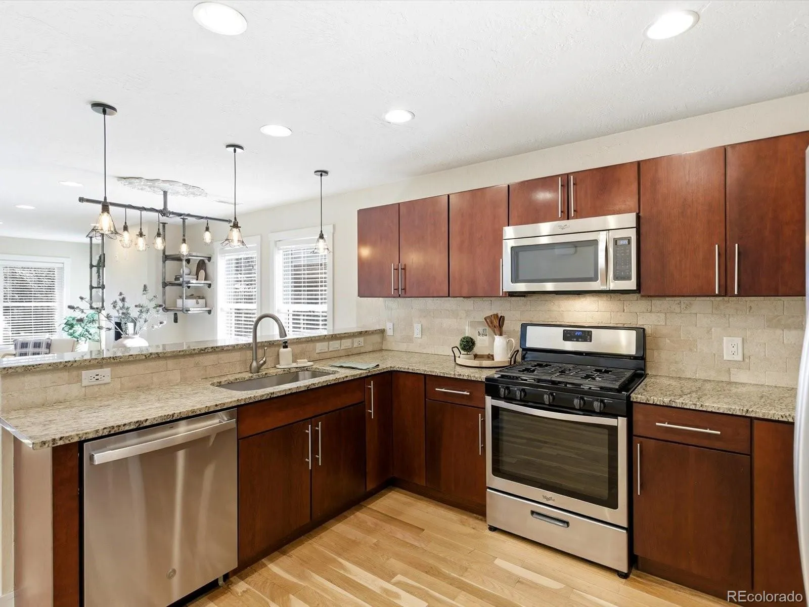 3323 N Clayton Street Denver CO 80205 MLS #REC5961391 04232026172222 1600 12