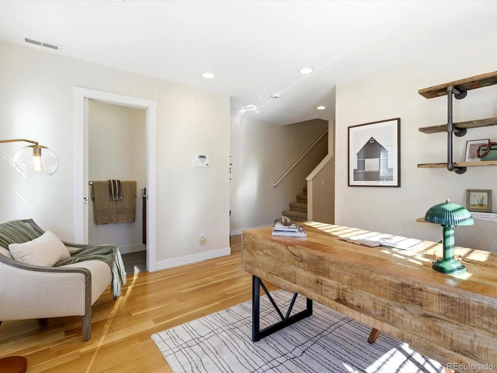 3323 N Clayton Street Denver CO 80205 MLS #REC5961391 04232026172222 1600 17
