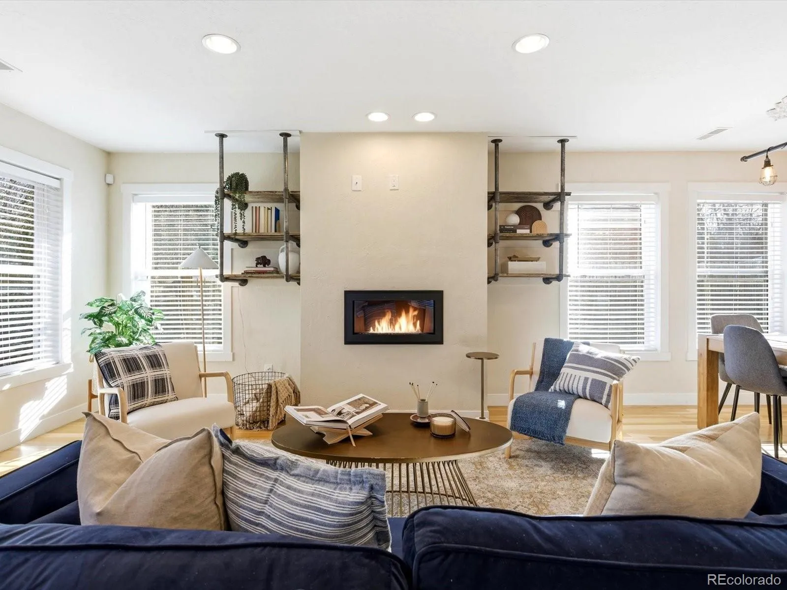 3323 N Clayton Street Denver CO 80205 MLS #REC5961391 04232026172222 1600 2