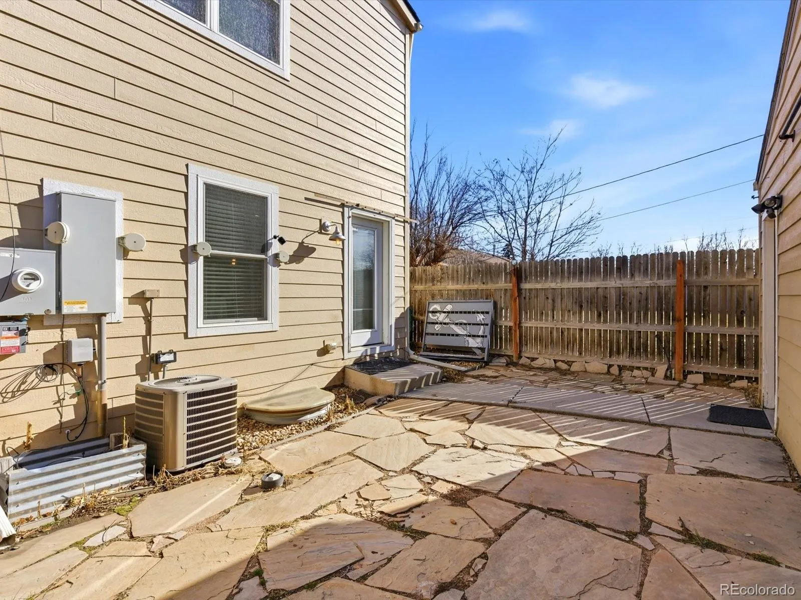 3323 N Clayton Street Denver CO 80205 MLS #REC5961391 04232026172222 1600 35