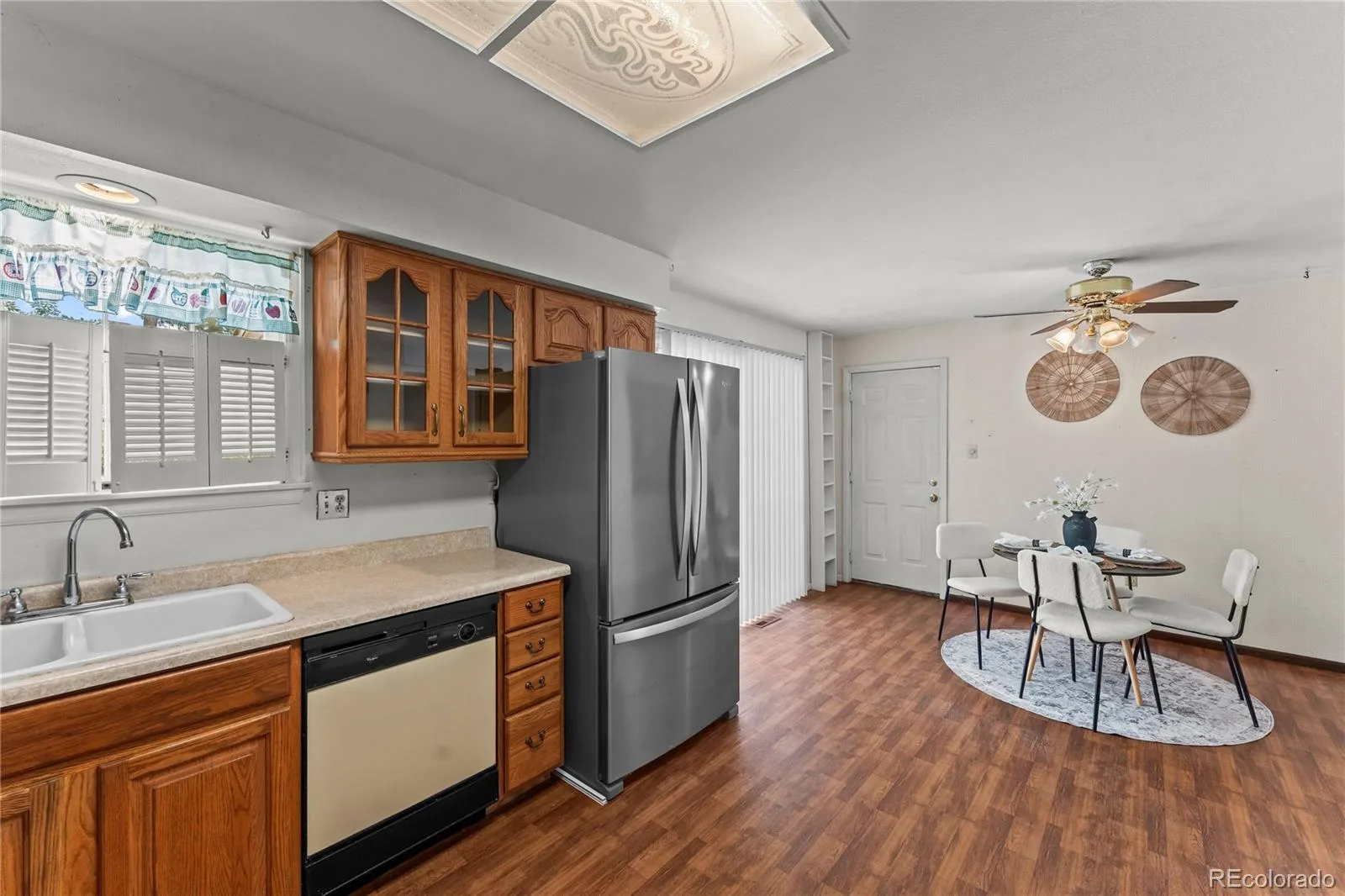 2591 S Eagle Circle Aurora CO 80014 | MLS #REC5962782 08162026050620 1600 8