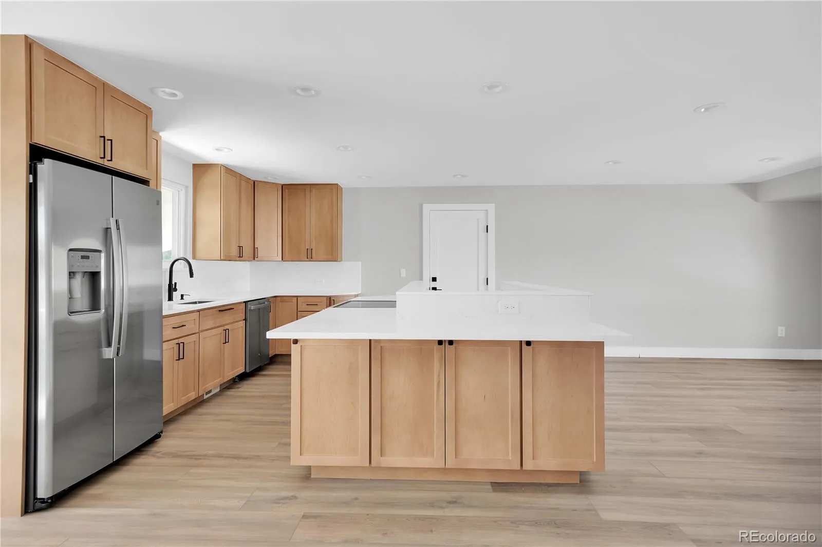 04182026181822 1600 10