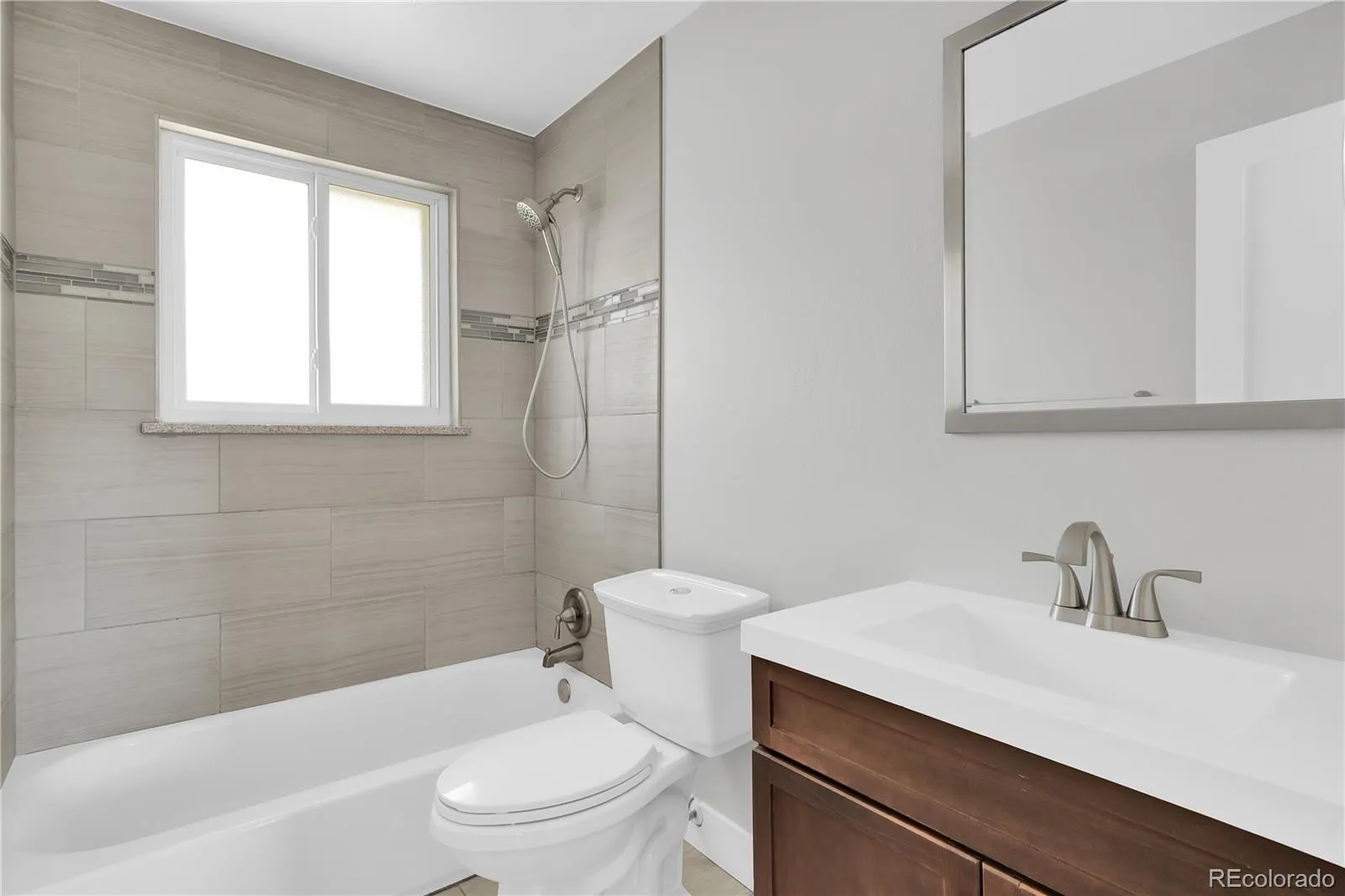 04182026181822 1600 20