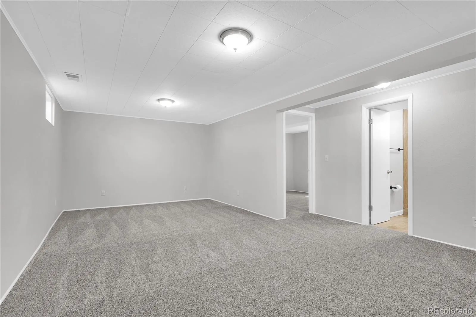 04182026181822 1600 23