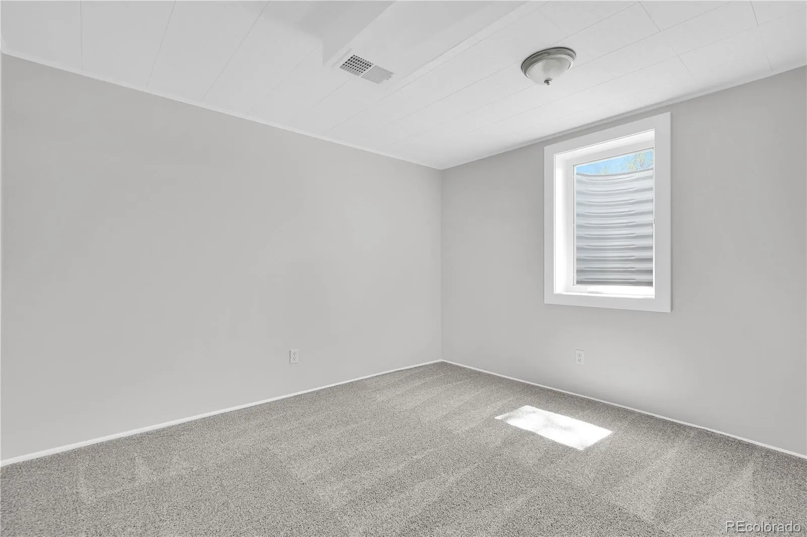 04182026181822 1600 25