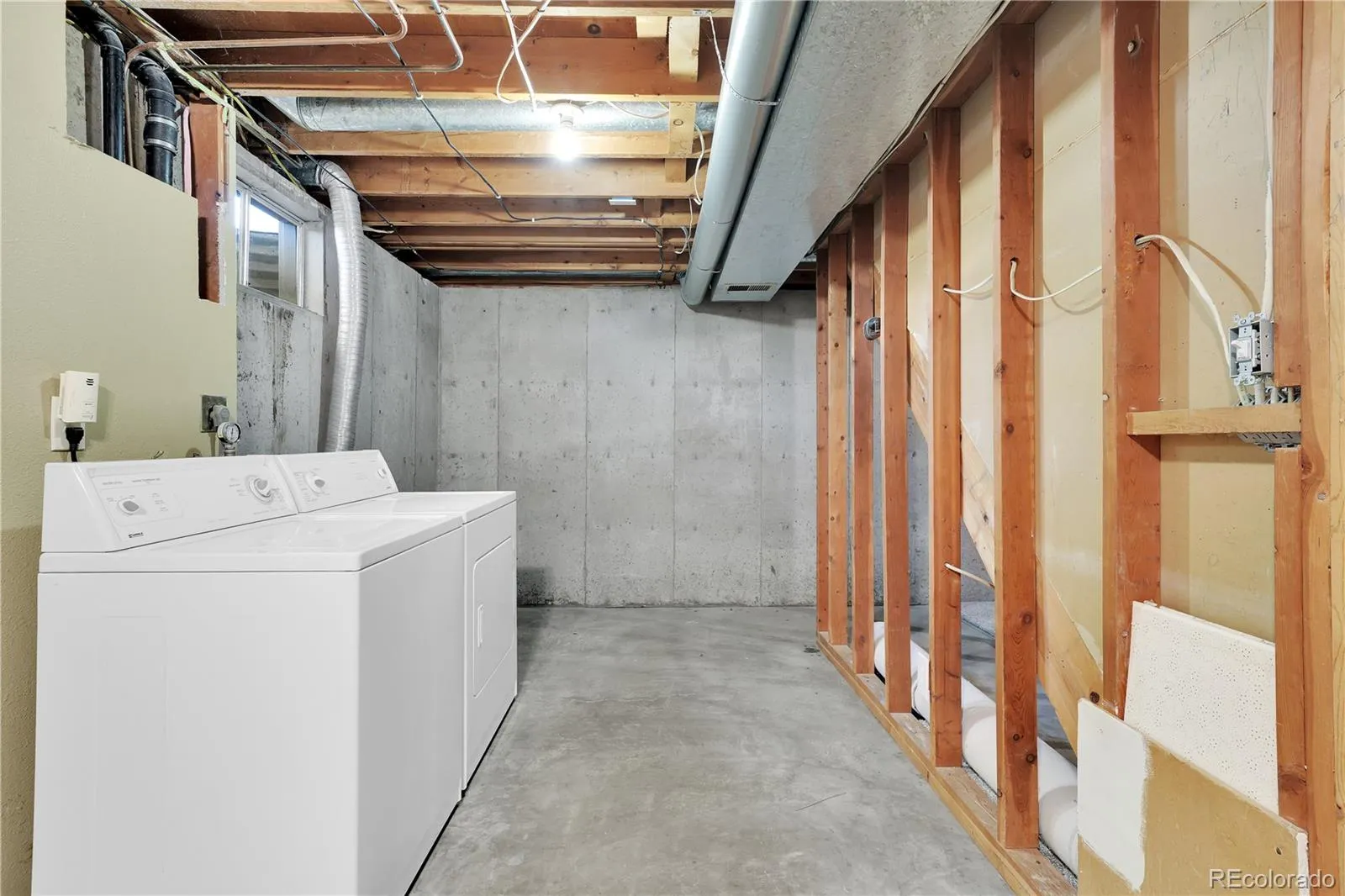 04182026181822 1600 30