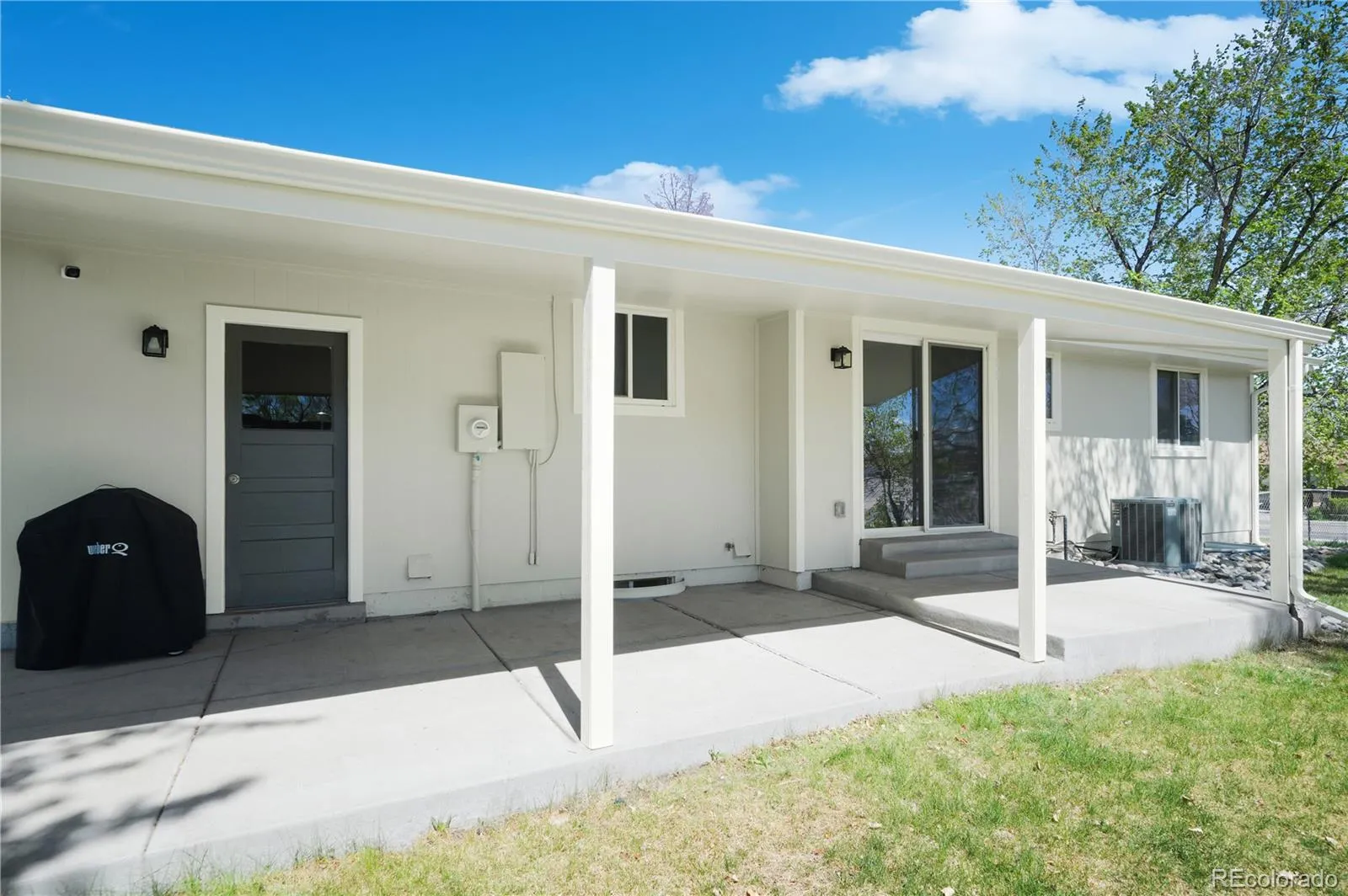 04182026181822 1600 32