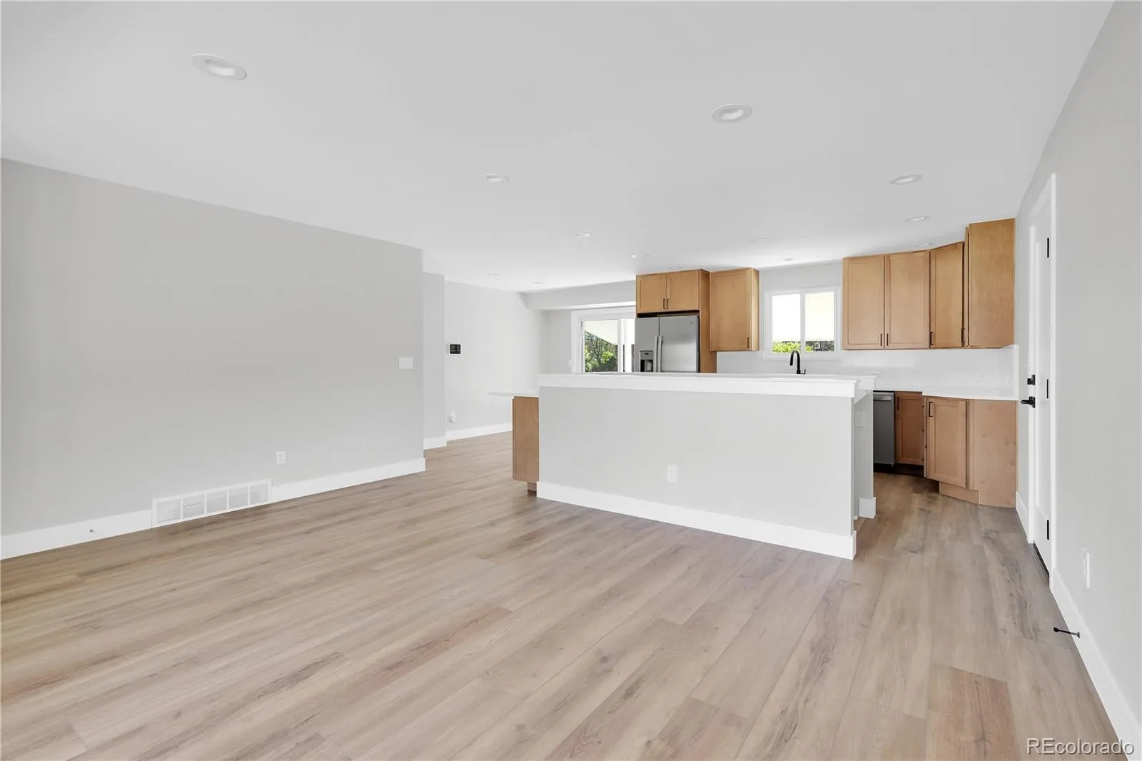 04182026181822 1600 7