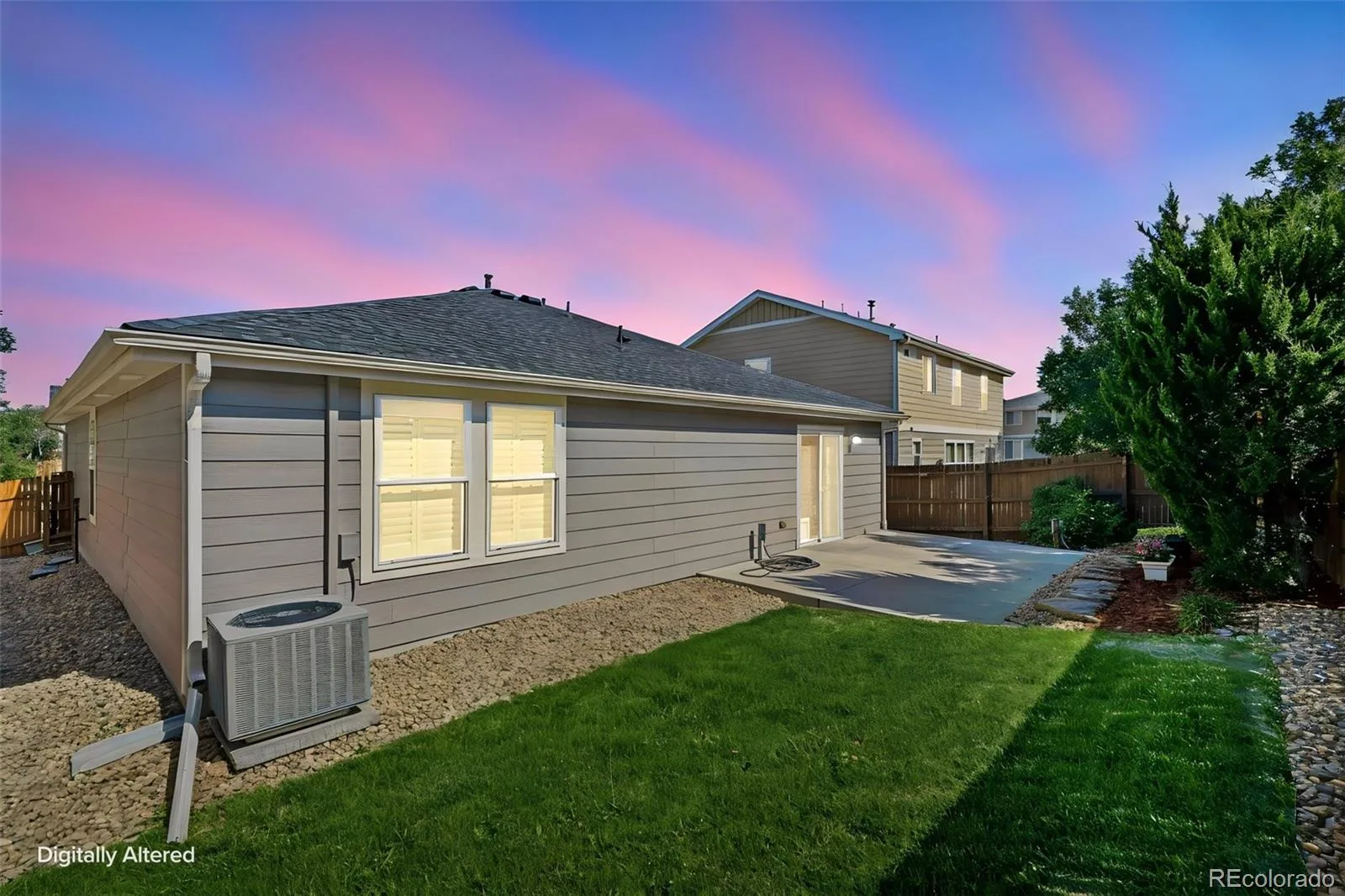 5526 Lewiston Street Denver CO 80239 | MLS #REC5963639 08172026050538 1600 2