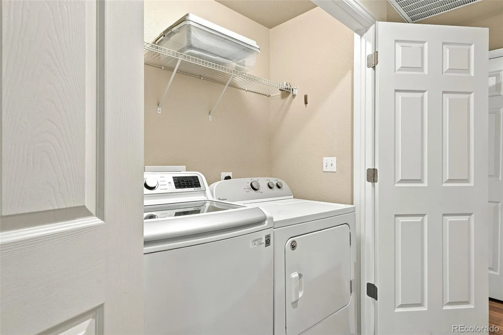5526 Lewiston Street Denver CO 80239 | MLS #REC5963639 08172026050538 1600 21