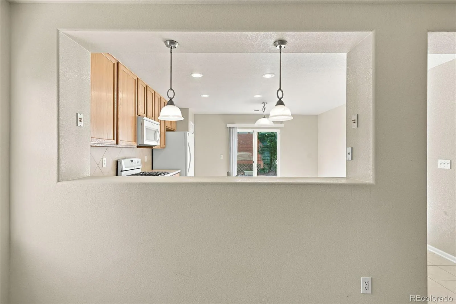 5526 Lewiston Street Denver CO 80239 | MLS #REC5963639 08172026050538 1600 5