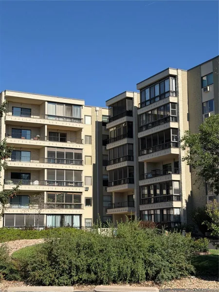 13931 E Marina Drive #205 #243 Aurora CO 80014 | MLS #REC5963652 08202026172518 800 1