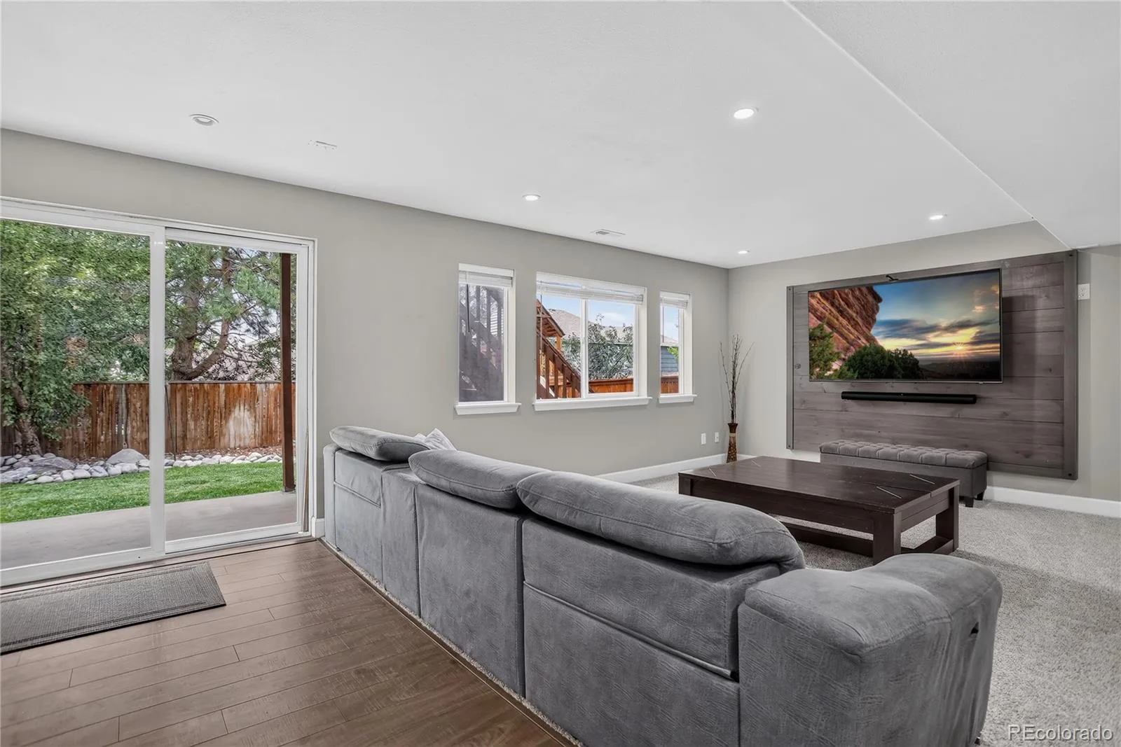 9576 High Cliffe Street Littleton CO 80129 MLS #REC5965603 07092026054543 1600 19
