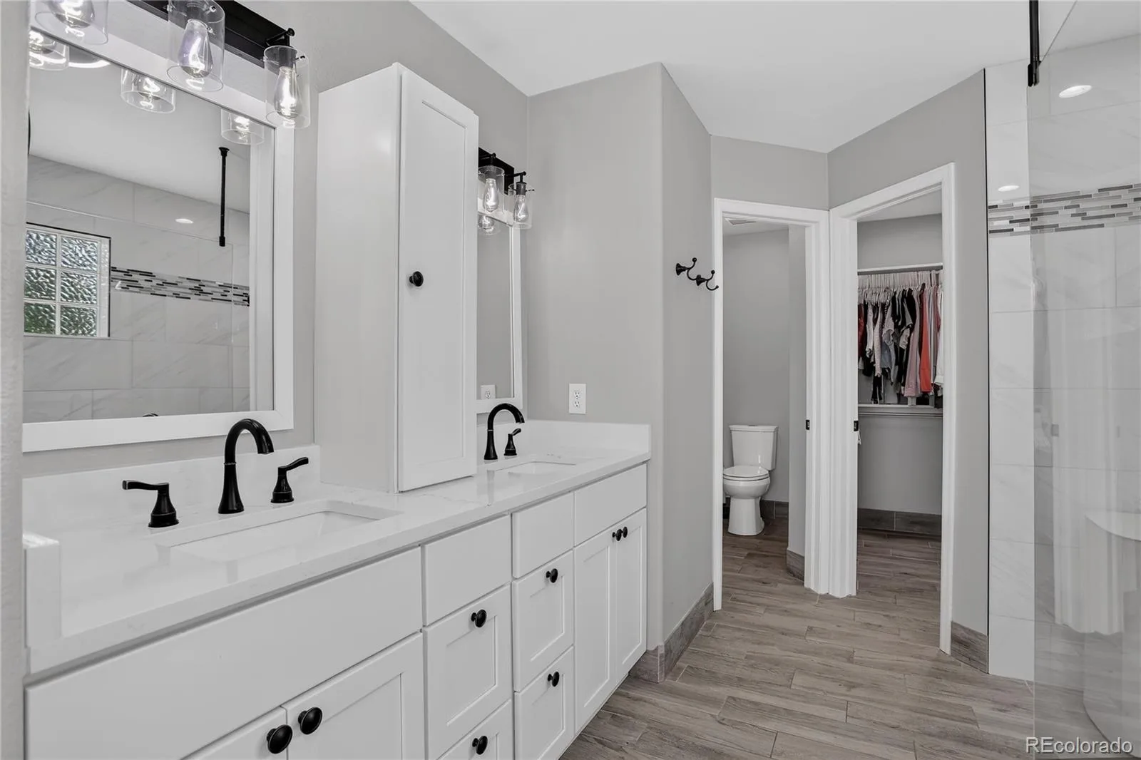 9576 High Cliffe Street Littleton CO 80129 MLS #REC5965603 07092026054543 1600 27