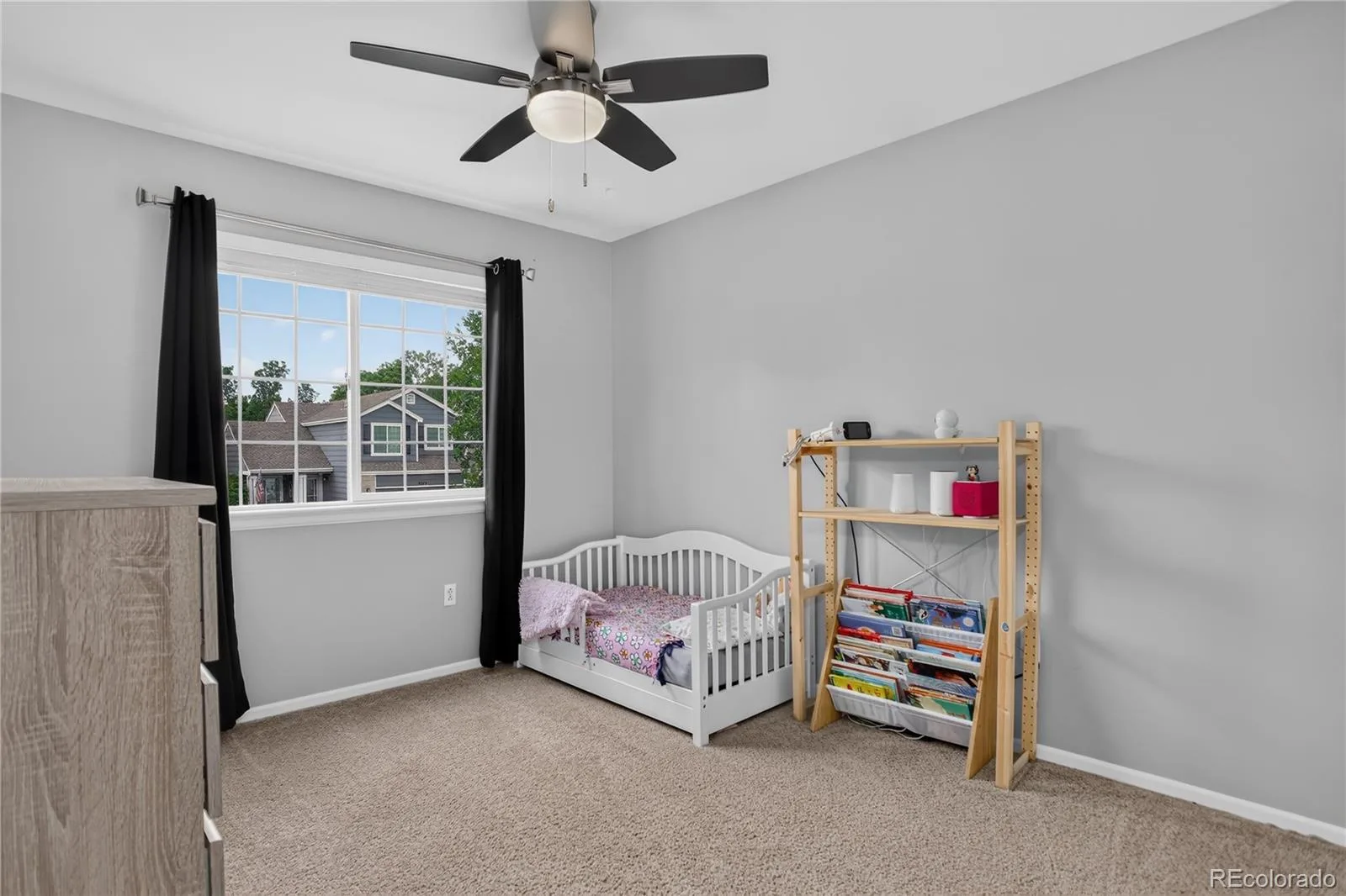 9576 High Cliffe Street Littleton CO 80129 MLS #REC5965603 07092026054543 1600 32