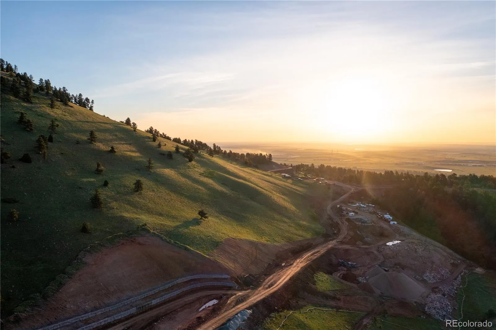 46 Canyon Pines Drive Arvada CO 80403 | MLS #REC5971563 05272026054953 1600 7