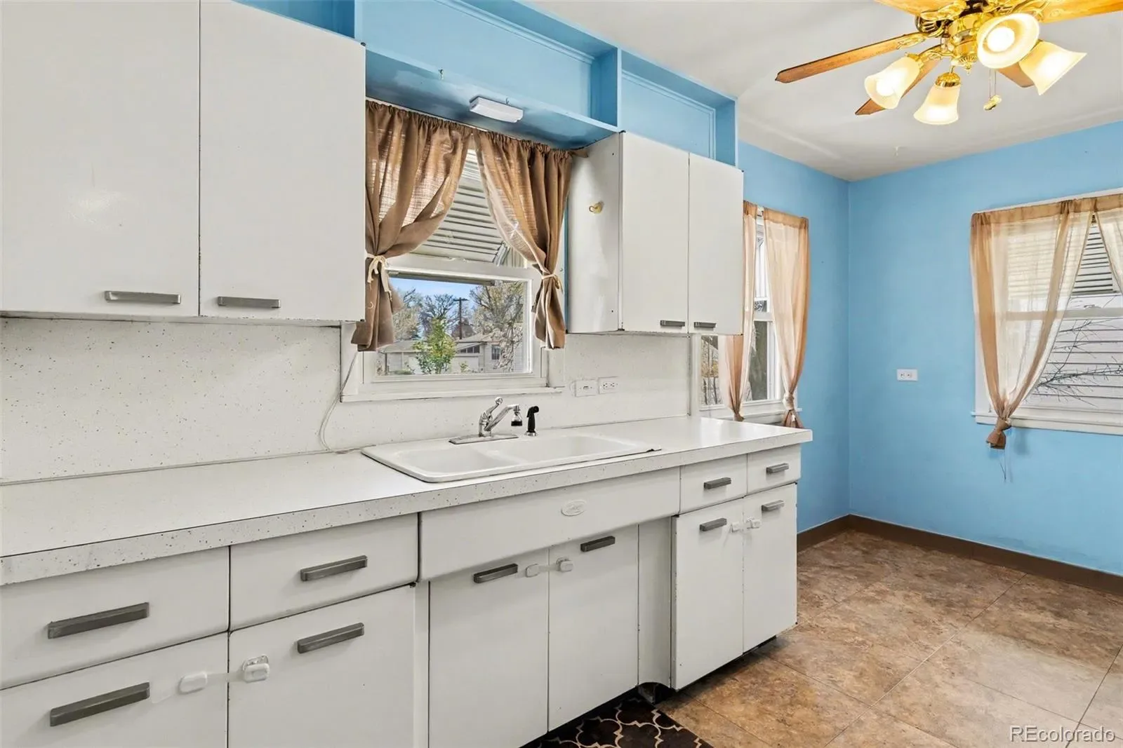 03252026191558 1600 8