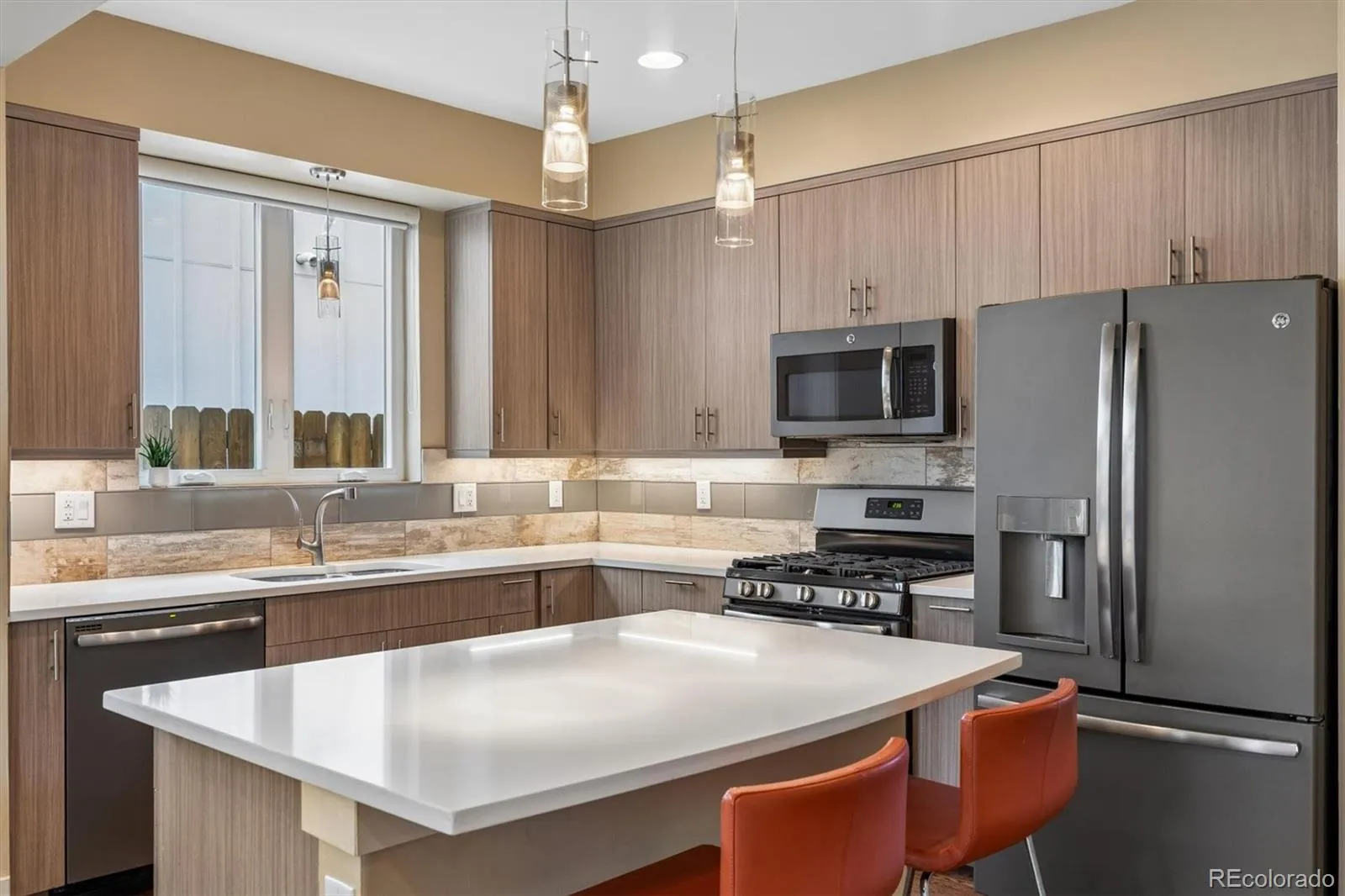 04202026155329 1600 5