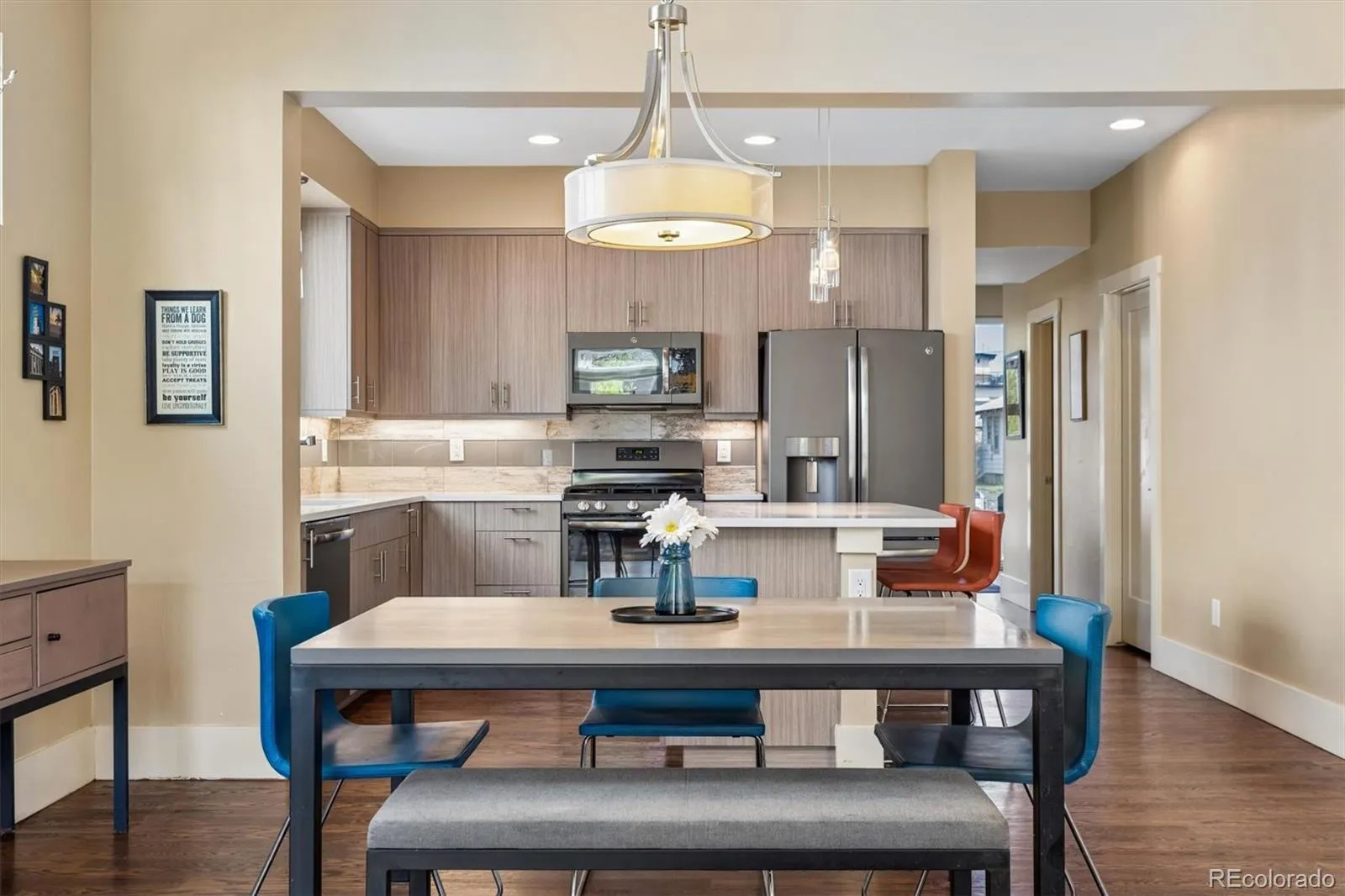 04202026155329 1600 8