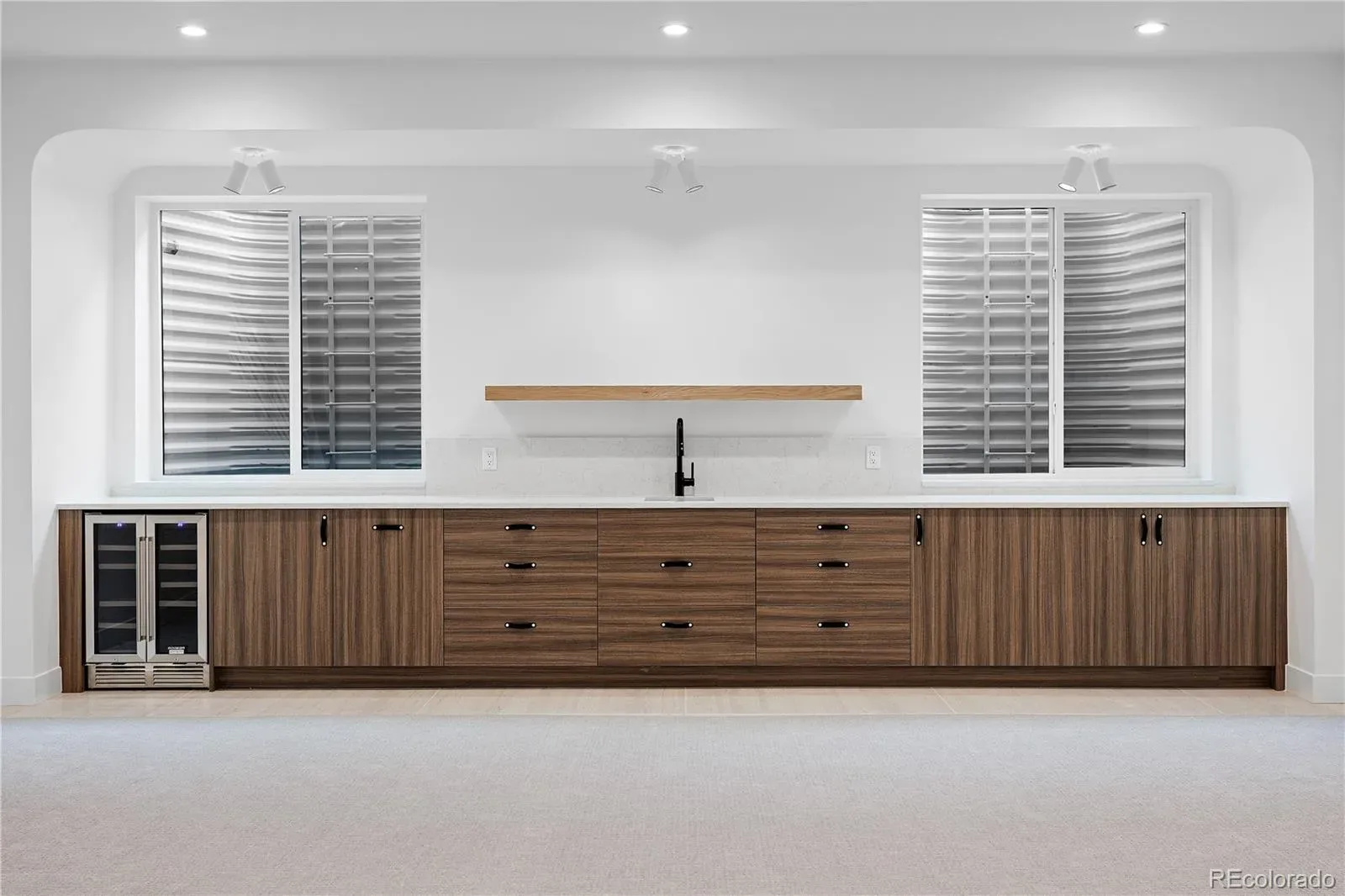 03142026195218 1600 40