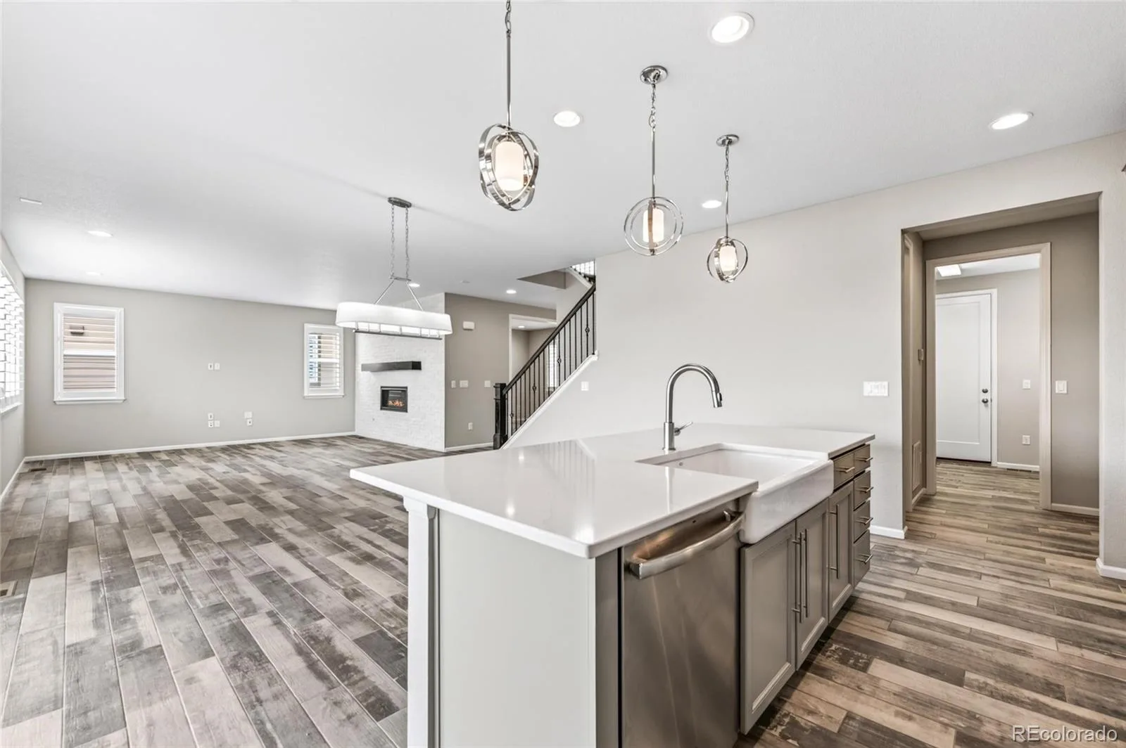 3423 Pacific Peak Drive Broomfield CO 80023 | MLS #REC5974014 07282026002801 1600 15