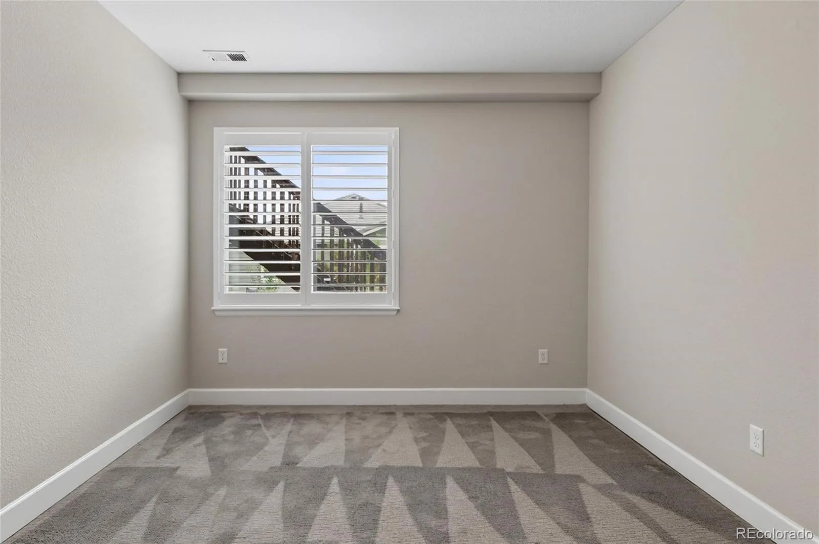 3423 Pacific Peak Drive Broomfield CO 80023 | MLS #REC5974014 07282026002801 1600 36