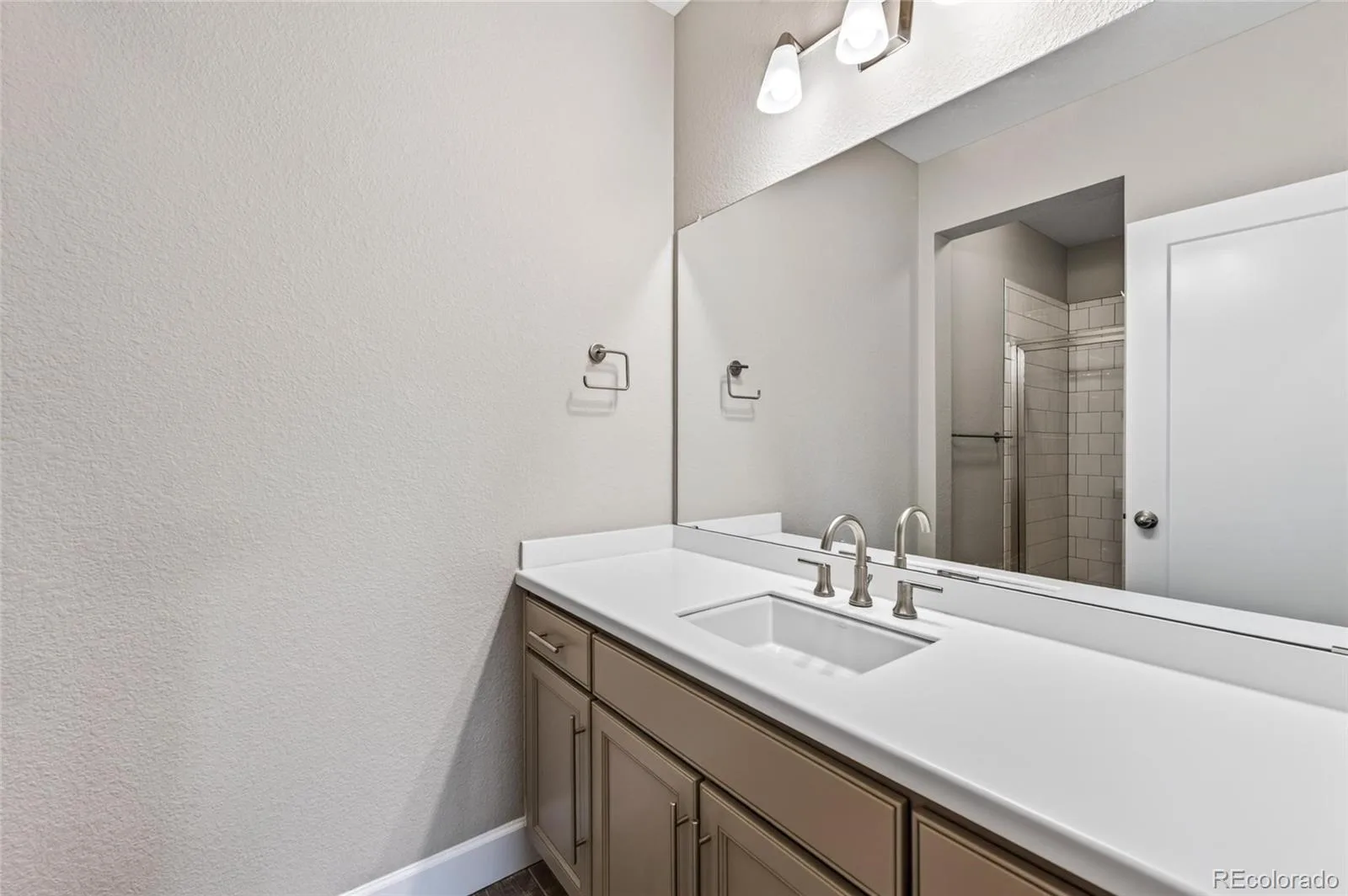 3423 Pacific Peak Drive Broomfield CO 80023 | MLS #REC5974014 07282026002801 1600 37