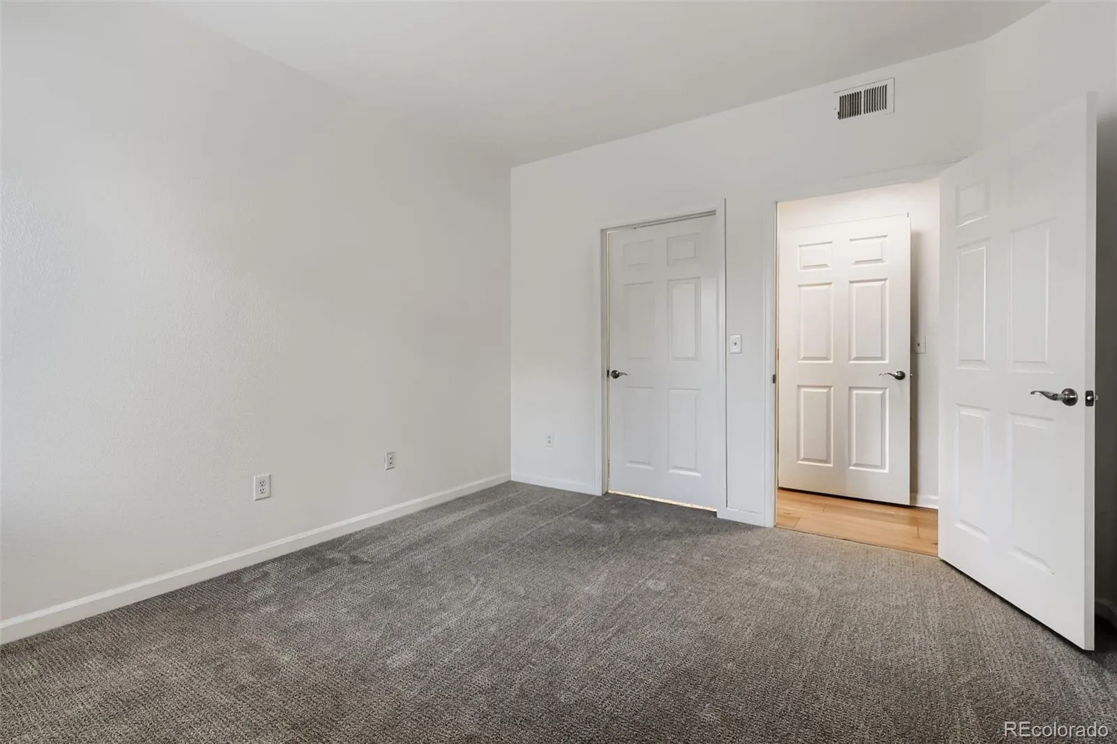 4799 Copeland Circle #101 Highlands Ranch CO 80126 | MLS #REC5975601 05052026224440 1600 15
