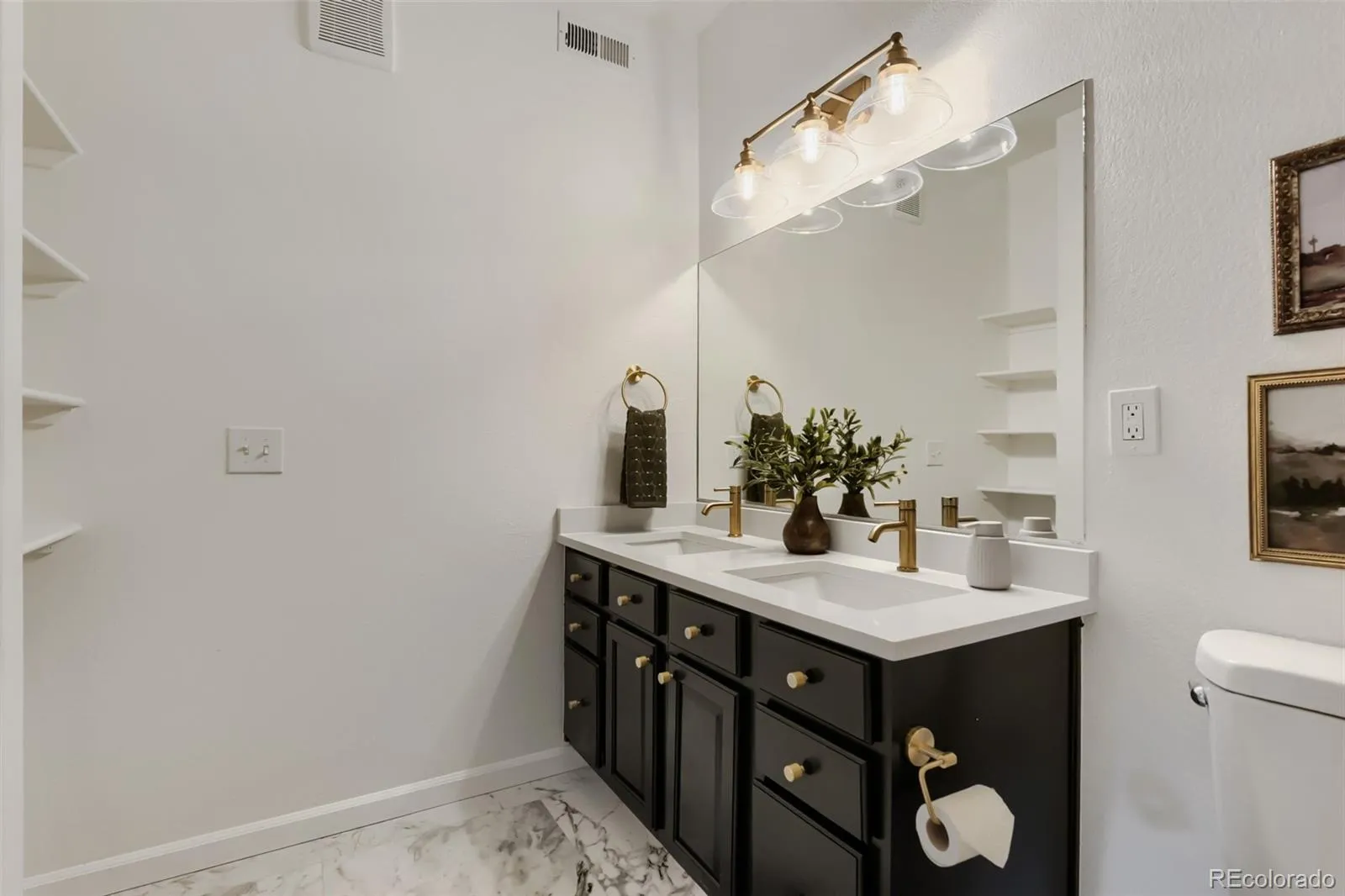 4799 Copeland Circle #101 Highlands Ranch CO 80126 | MLS #REC5975601 05052026224440 1600 20