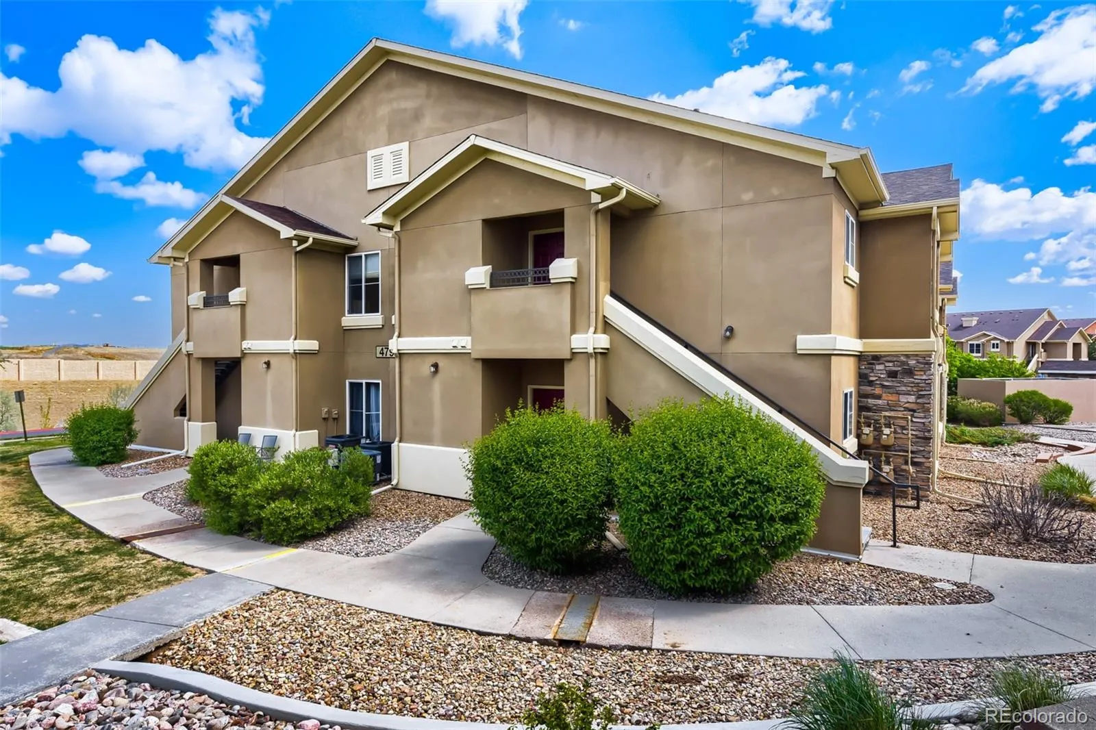4799 Copeland Circle #101 Highlands Ranch CO 80126 | MLS #REC5975601 05052026224440 1600 24