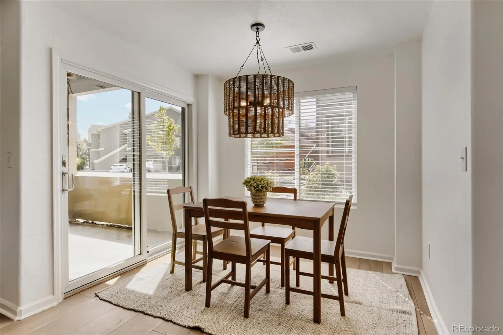 4799 Copeland Circle #101 Highlands Ranch CO 80126 | MLS #REC5975601 05052026224440 1600 9