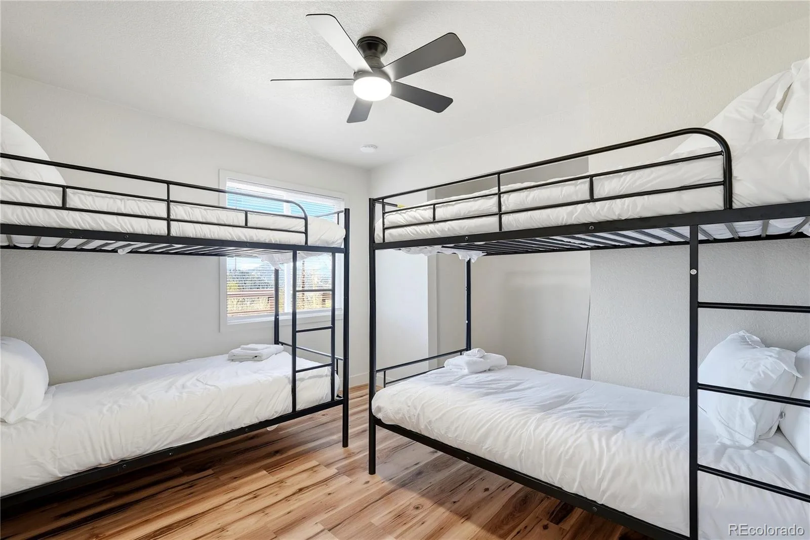 10477 Horizon View Drive Morrison CO 80465 | MLS #REC5976370 08202026180449 1600 31