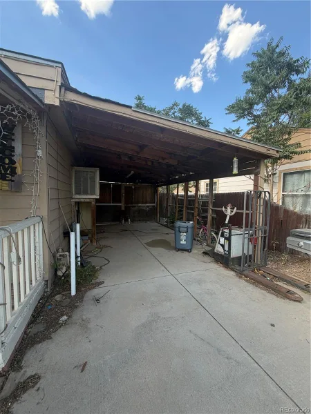 4221 E 69th Place Commerce City CO 80022 | MLS #REC5976595 07242026174438 800 14