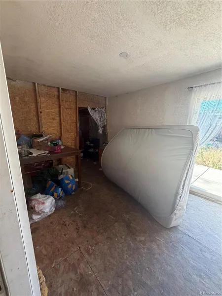 4221 E 69th Place Commerce City CO 80022 | MLS #REC5976595 07242026174438 800 3