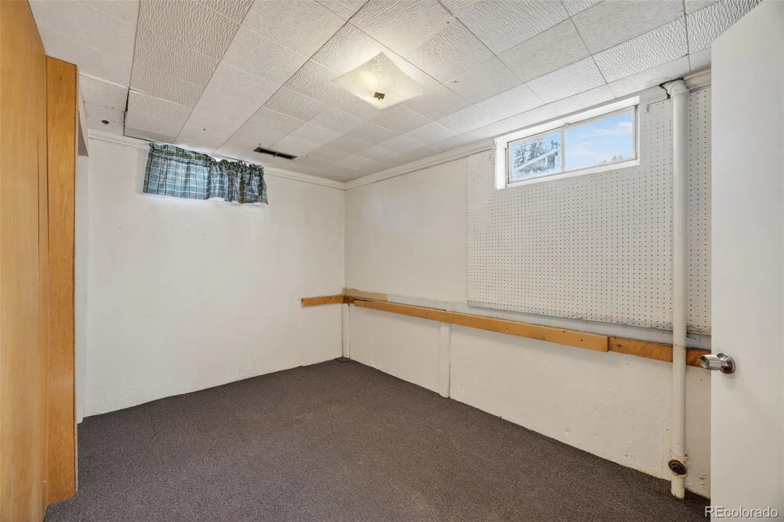 04162026163646 1600 30