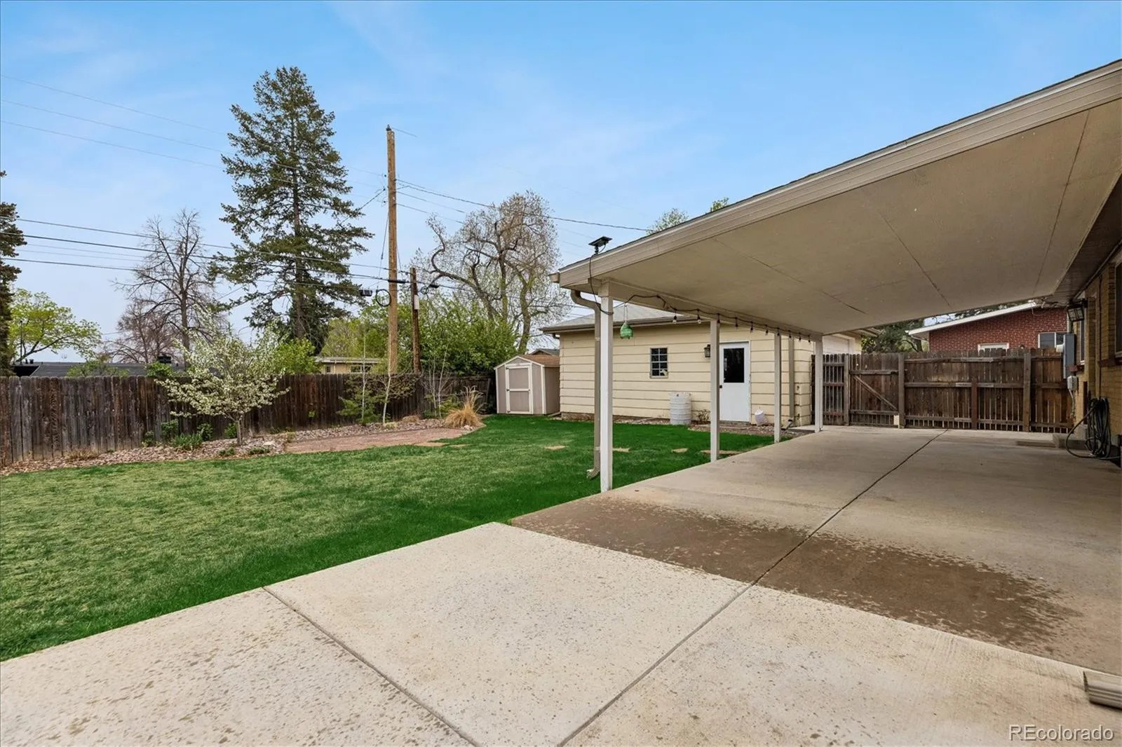 04162026163646 1600 32