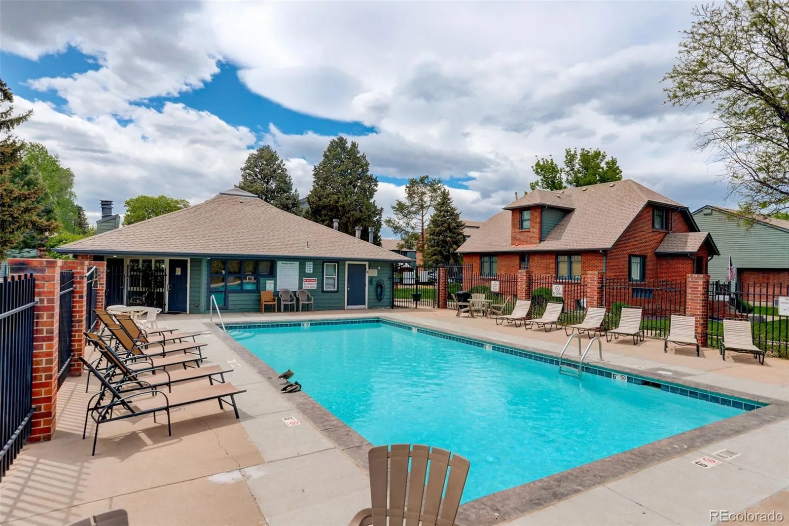 3518 S Depew Street #102 Lakewood CO 80235 MLS #REC5979955 04232026205314 1600 17